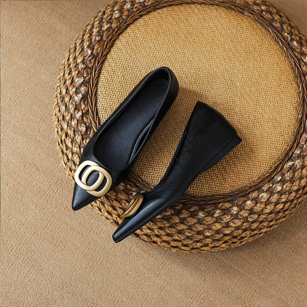 Spring New Square Head Inner Height Increase Single Shoes Women's Shallow Mouth Medium Heel Black High Heels Commuting Soft Sole Comfortable