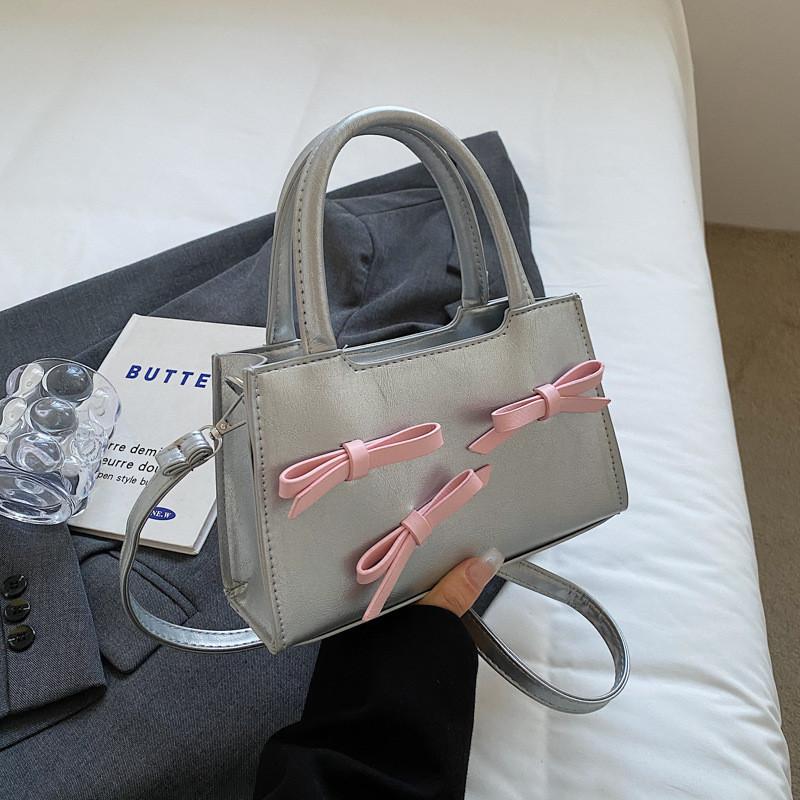 

2024 New Fashion Retro Casual Crossbody Bag For Women Street Style Small Shoulder Bag срібний