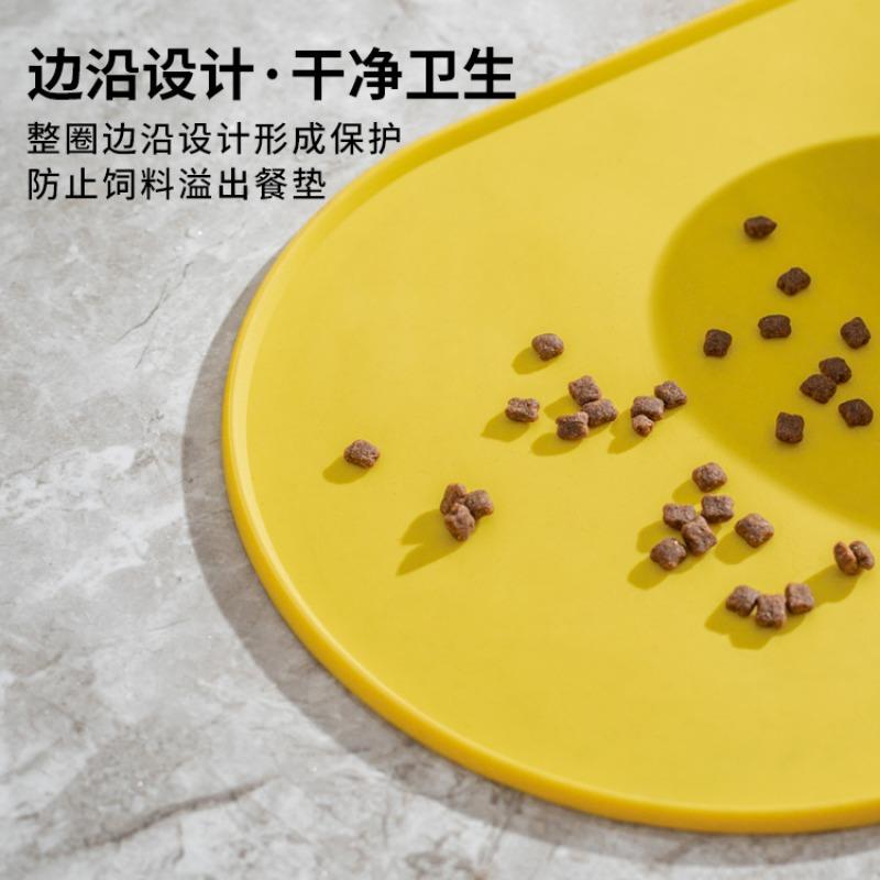 Silicone Pet Feeding Mat Waterproof Non Slip Oval For Dogs Cats