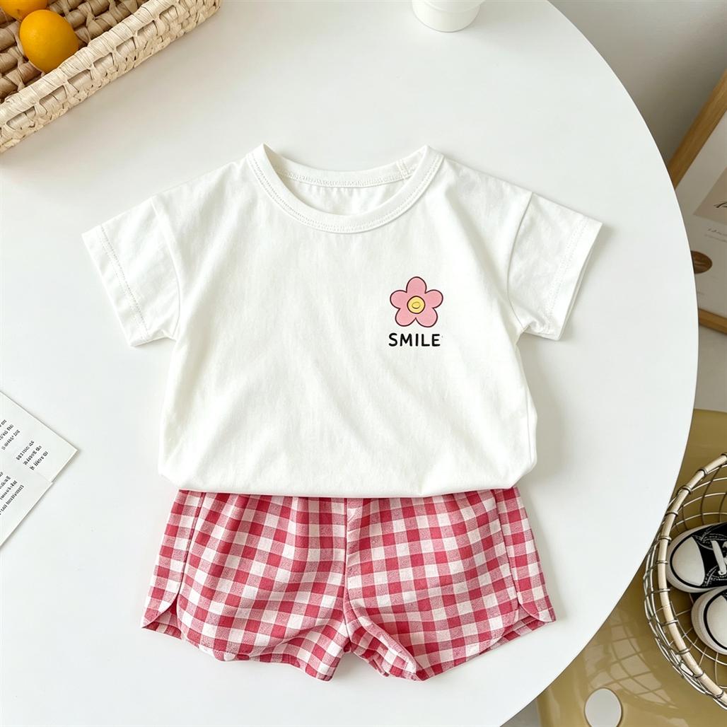 Tweedeelig Shortspak 2026 Zomerkleding Schattig T-shirt Gecombineerd met Shorts Nieuwe Casual Outfit 160