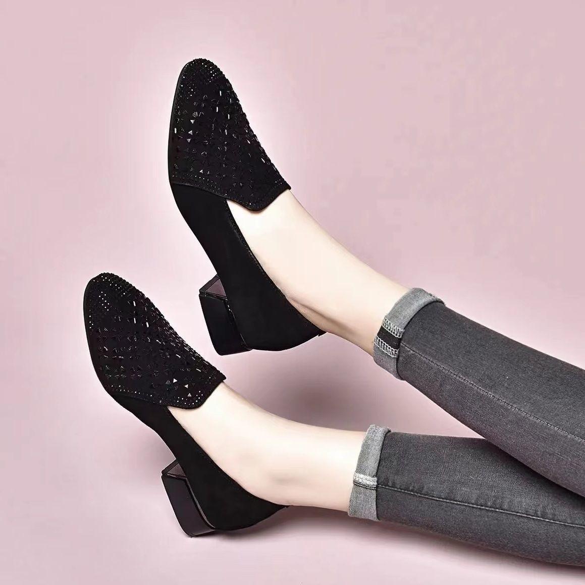 

Новые женские туфли на мягкой подошве, модные низкие туфли, повседневные туфли Doudou Lefu с неглубоким носком 35 чёрный