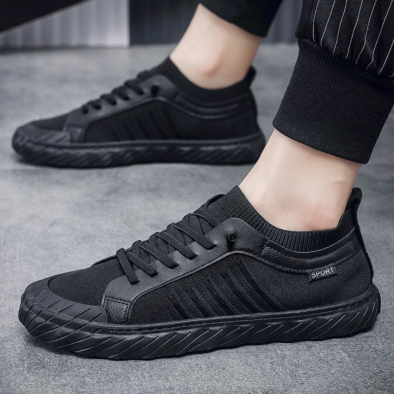 One-pedal Men's Shoes Summer Breathable Fly-woven Sports Board Shoes Men's Versatile Black Socks Shoes Non-slip Mesh Casual Shoes