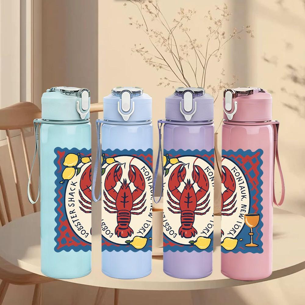 1PC Vintage Lobster Stamp Art 750ml Color Plastic Sports Water Bottle Leakproof Flip Straw Lid Suitable for Sports Office Home Use