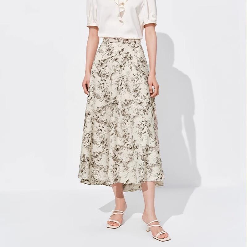 Women s High-Waist A-Line Ink Wash Floral Midi Skirt M