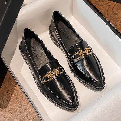 Metal Buckle Chains Sneakers Women Low Heel Flats Oxfords Ladies Small Leather Shoes Pointed Toe Mocasines Mary Janes Femme