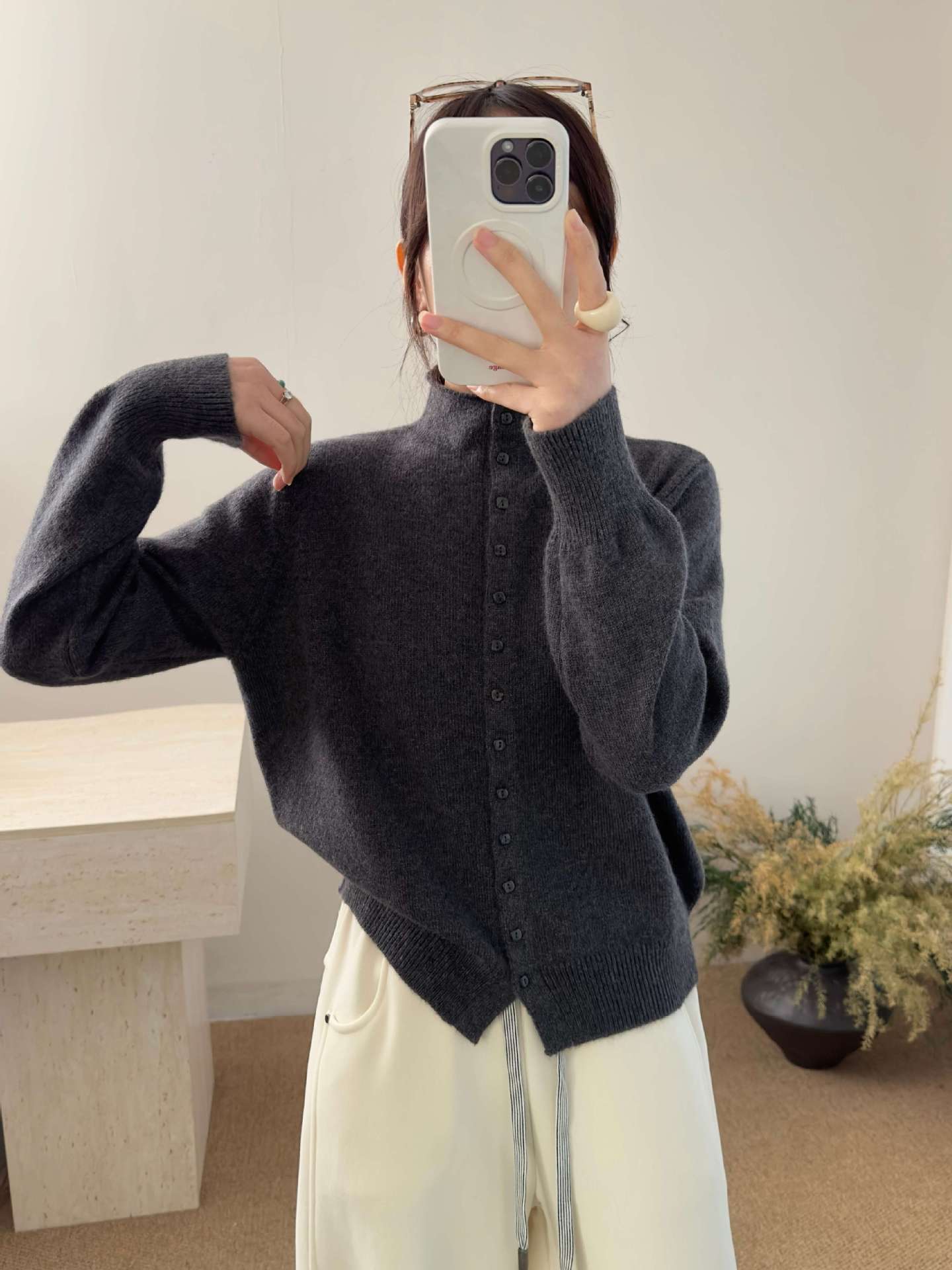 

Stacked semi-turtleneck long-sleeved knitted cardigan sweater women s autumn and winter single-breasted jacket with bottom and inner top XL чорний