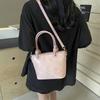 Popular Small Bag Women's Summer New Portable Bucket Bag Fashion Shoulder Messenger Bag Tote Bag Tide