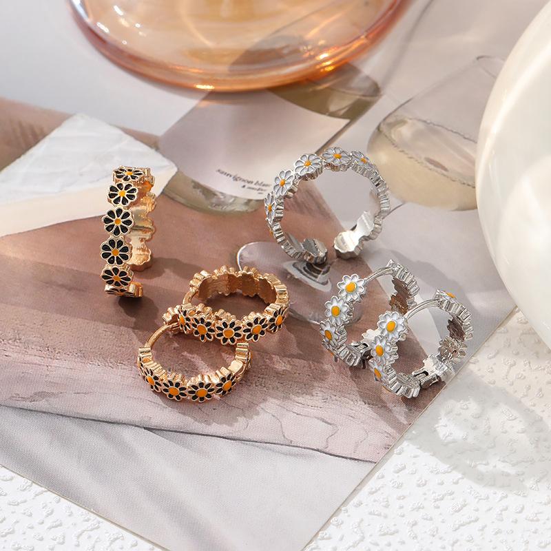 

new small daisy Mori small fresh Epoxy earrings ring series ins fashion temperament jewelry