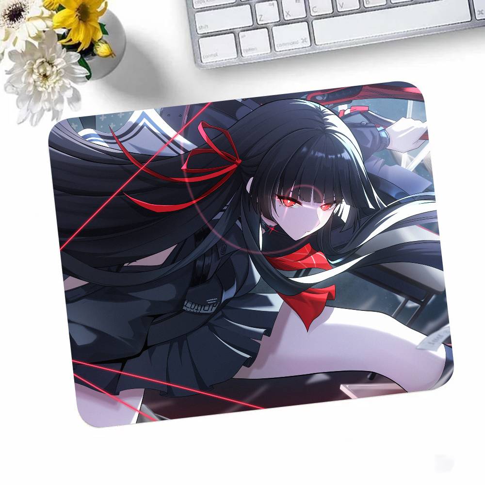 Game Wuthering Waves Kuchiba Chisa Mousepad Small LockEdge Mouse Pad For Gamers Computer Desk Pad Rectangular Anti-slip Rubber LE180x220x2mm