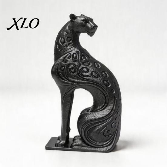 Luxury Desktop Art Decoration 3D Printed Hollow Leopard Figurine, Modern Abstract Cheetah Sculpture Contemporary Room Ornament for Desk Shelf,