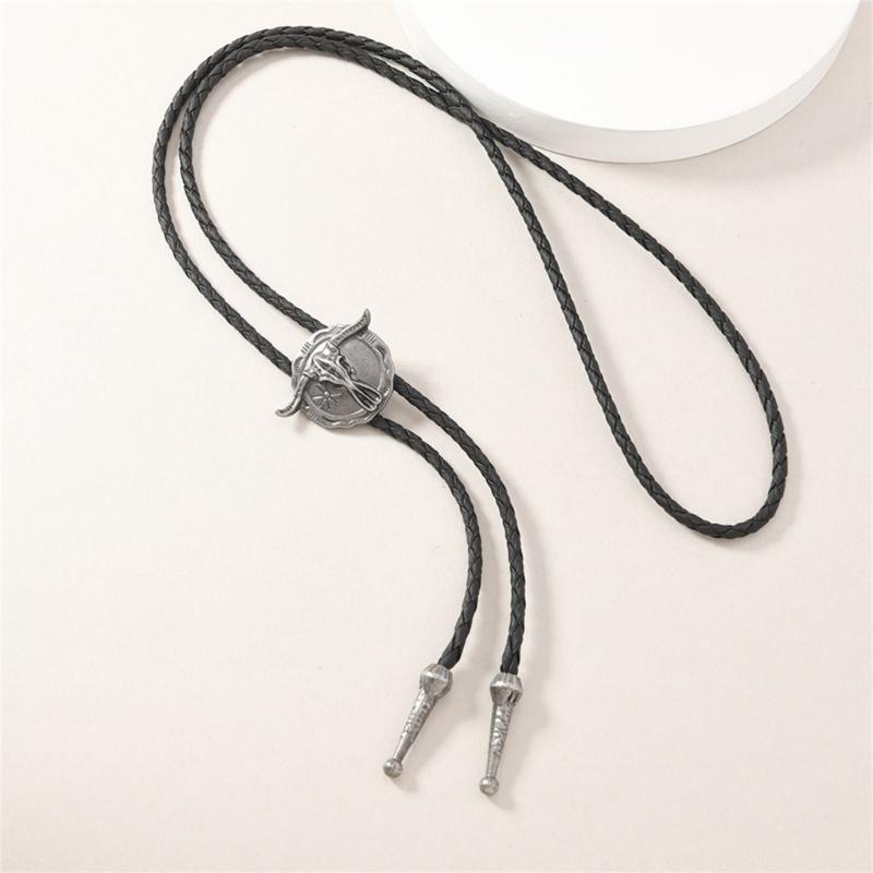 Vintage Western Cowboy Alloy Bullhead Bolo Tie Necklace Adjustable PU Cord Necklace For Men And Women