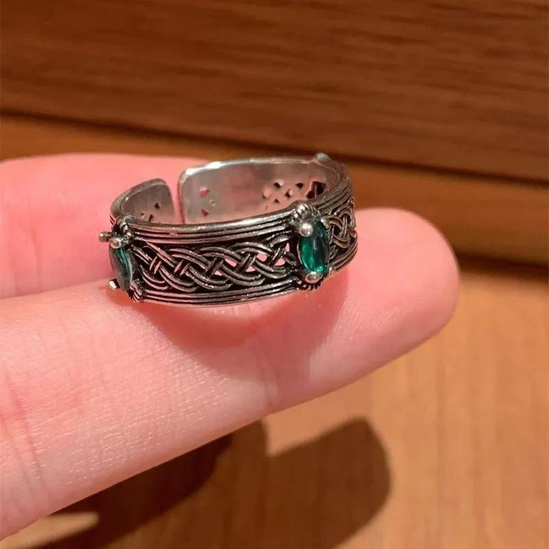 Vintage 5 Twisted Chain Pattern Open Ring for Women Men Gothic Blue Heart-Shaped Zircon Design Ring Y2K Punk Jewelry