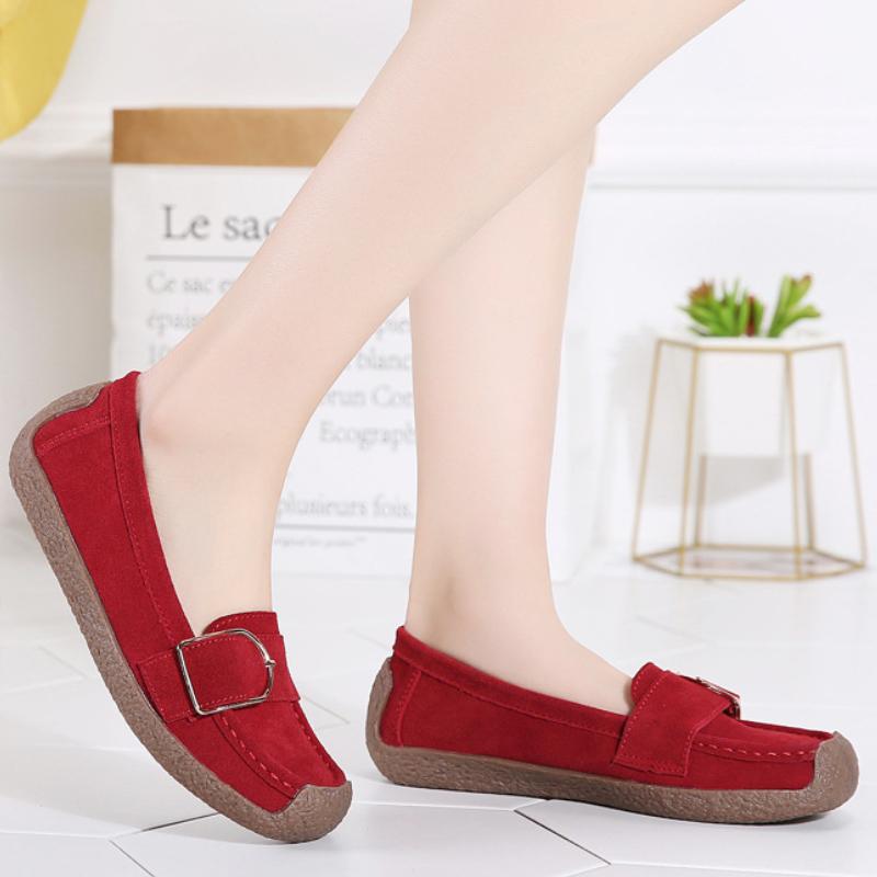 Cow Suede Flat Shoes Women Slip-on Casual Shoes Soft Soled Flats Comfortable Walking Driving Shoes Elegant Ladies Shoes