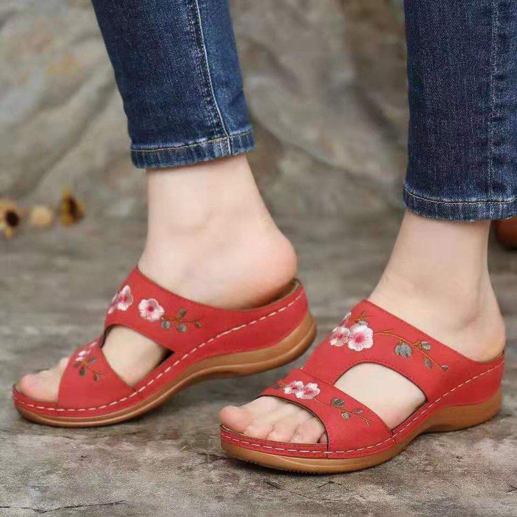 Summer 2020 Women's Hollow Flower Embroidery Wedge Sandals - Plus Size Available
