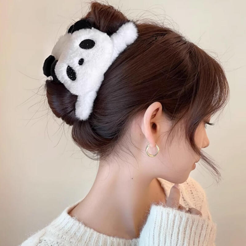 Natasha Winter Mink Faux Fur Wool Hair Clip ivory