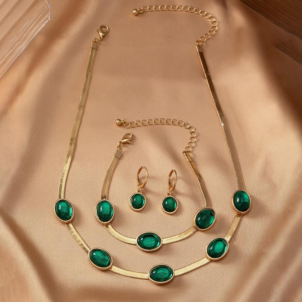 4Pcs Vintage Necklace Earrings Set Bracelet Crystal Jewelry Suit Green Rhinestone Jewelry Set  Party