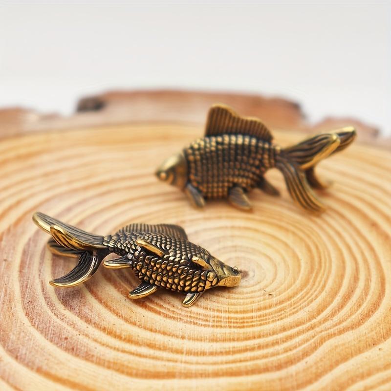 Vintage mosazná soška zlaté rybky Šťastný talisman Zvířecí socha pro dekoraci domova a stolu Perfektní dárek k Valentýnu