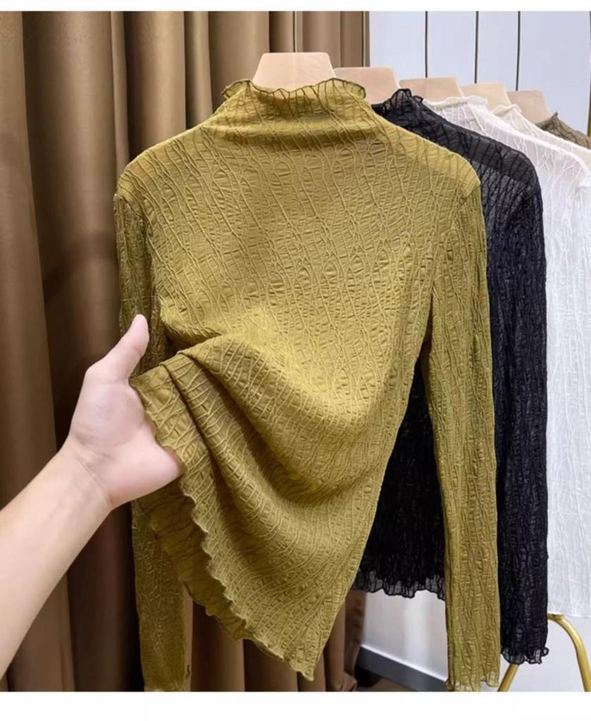 Jesienna damska koronkowa bluzka z wysokim dekoltem, prześwitująca