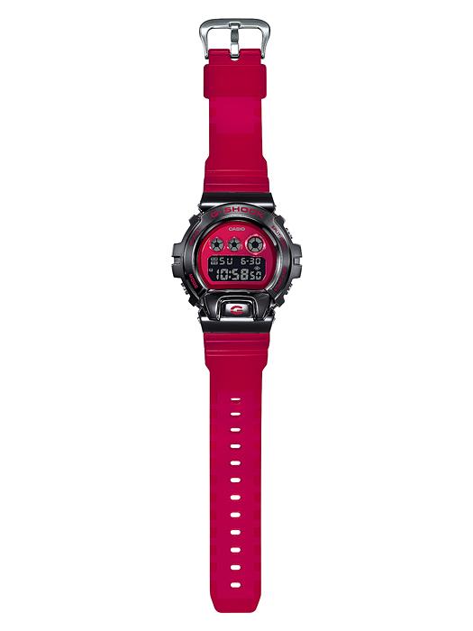 Casio G-SHOCK Men's Stainless Steel 200M Water Resistant Shock Resistant Alarm Quartz Watch GM-6900B-4