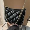 Bucket Bag New Autumn and Winter Rhombus Shoulder Bag Commuter High-end Messenger Chain Bag Luggage