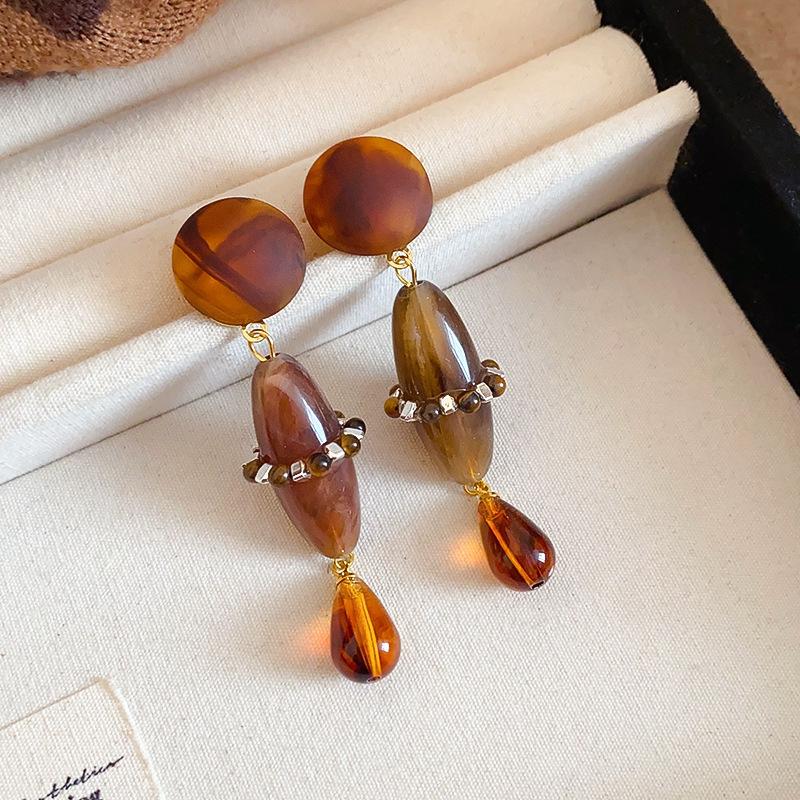 Silver Needle Geometric Irregular Resin Y2K Earrings - Retro Stud Ear Accessories for Women