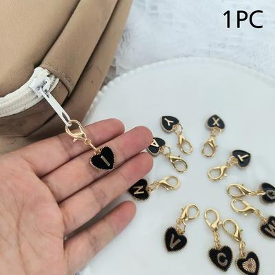 1 ks Láska Klíčenka Kreativita Design ve tvaru srdce DIY Párty Kovový dárek 26 anglických písmen Klíčenka Značka Humří spona