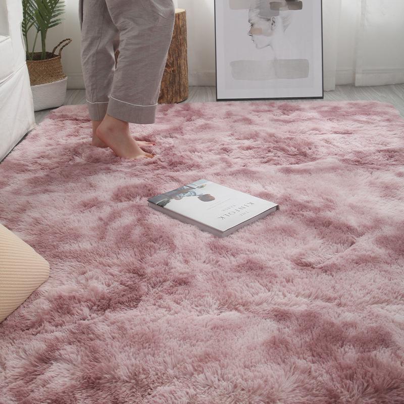 Silk and Wool Tie-Dye Plush Bedroom Rug