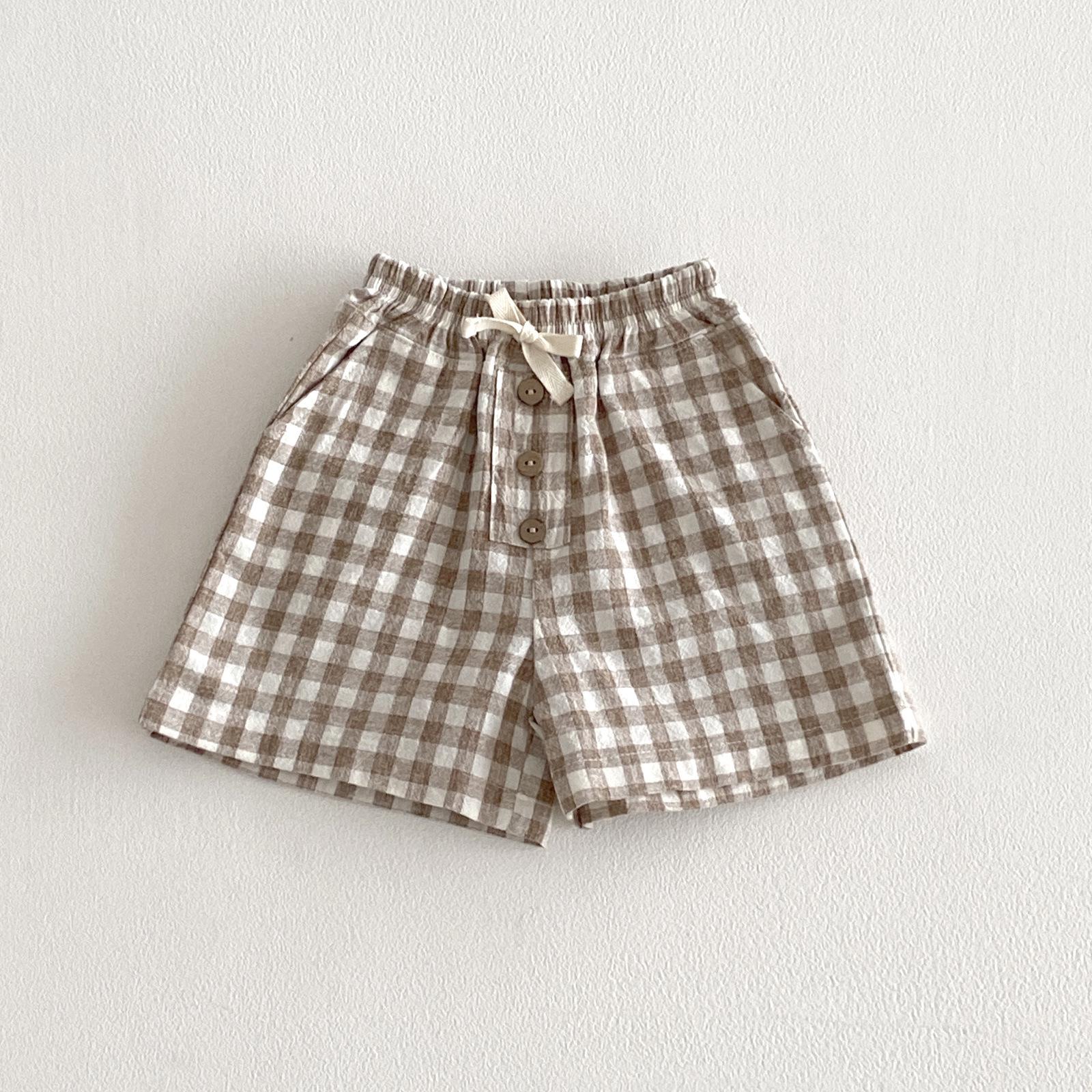 

В наличии Весна/Лето 2025 Корейские полосатые шорты из льна и хлопка для мальчиков с милыми пуговицами 110 cm