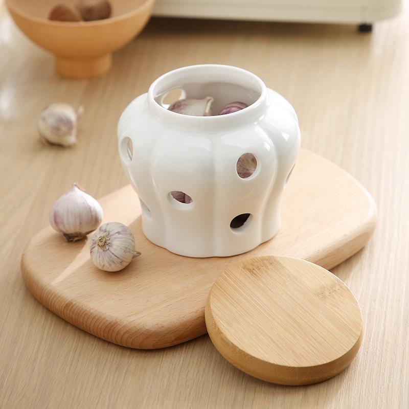 

Modern Hollow Storage Jar Ventilated Ceramic Storage Jar Kitchen Ginger Garlic Storage Box Porcelain Containers Kitchen Utensils слоновая кость