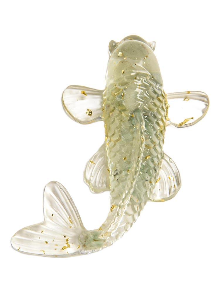 Kreatives künstliches Koi-Fisch-Ornament für Schreibtisch, Auto, Heimdekoration Hergestellt aus Natur für Kristall-Opfer Schöner Glanz und Stil