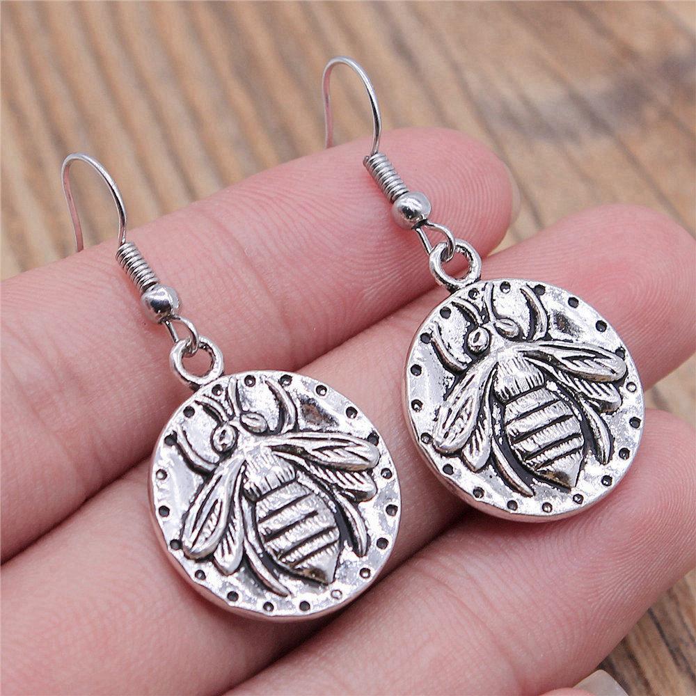 Hängeohrring Biene Wabe Minimalistische Schmuckkomponenten Ohrringgröße 18x19mm QE004