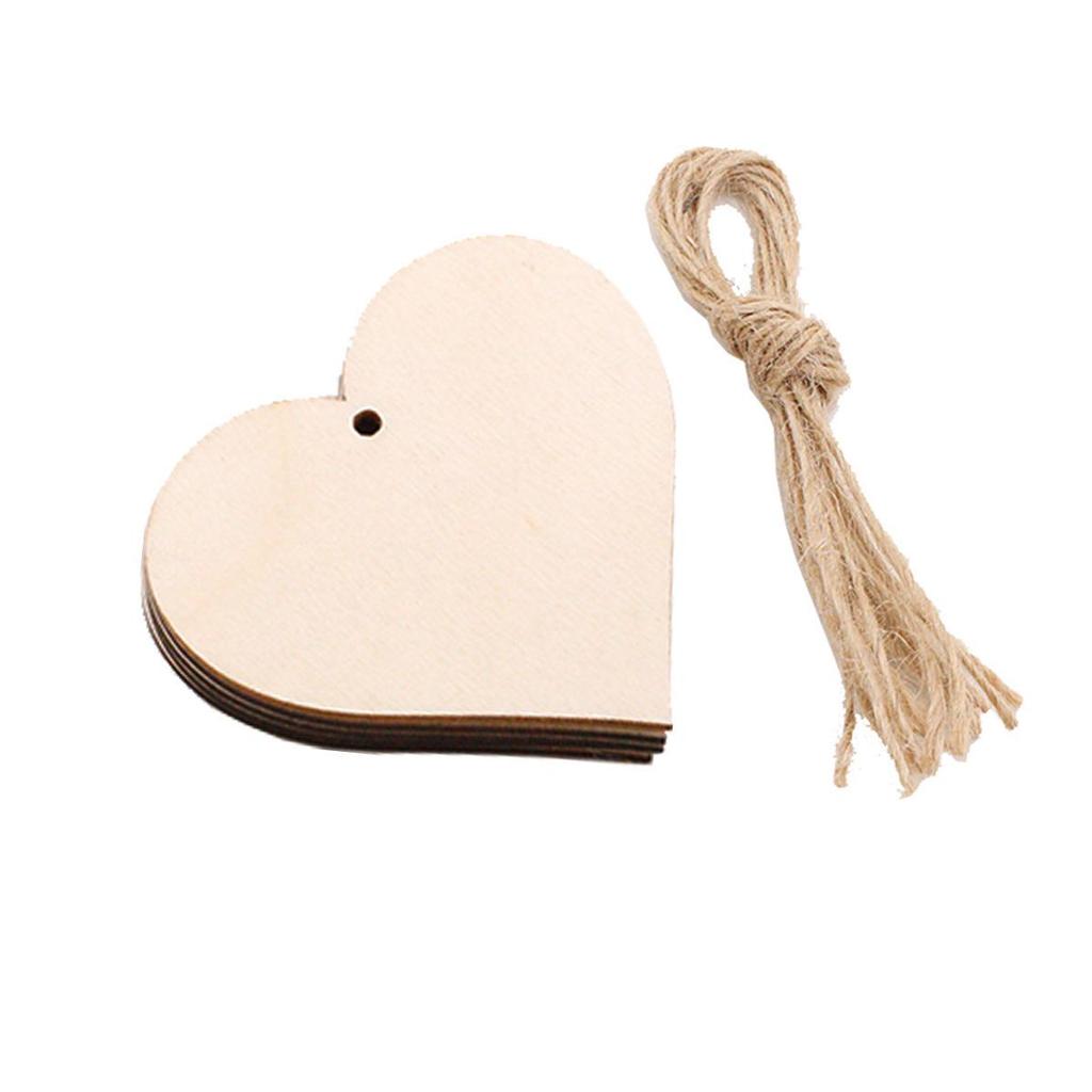 Valentine's Day Hand-painted Wooden Heart Pendant for Home Decoration.
