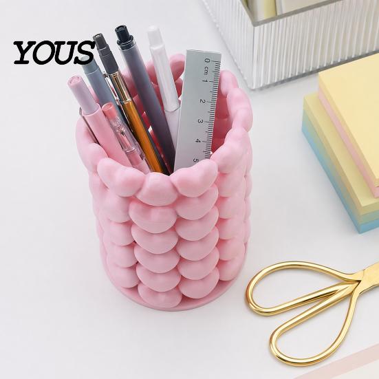Heart-shaped Pen Holder 3D Printed Hollow Heart Holder, Aesthetic Stand, Girlish Smooth Finish Organizer Makeup Brush Multifunctional Storage