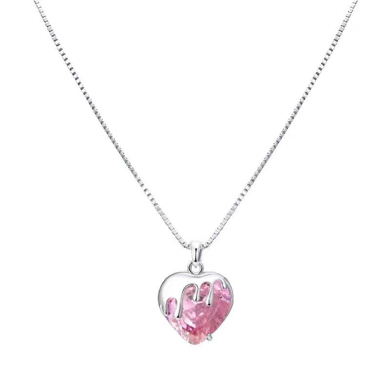 

Niche design strawberry jam love necklace female pink metal design sweet collarbone chain accessories sweater chain female