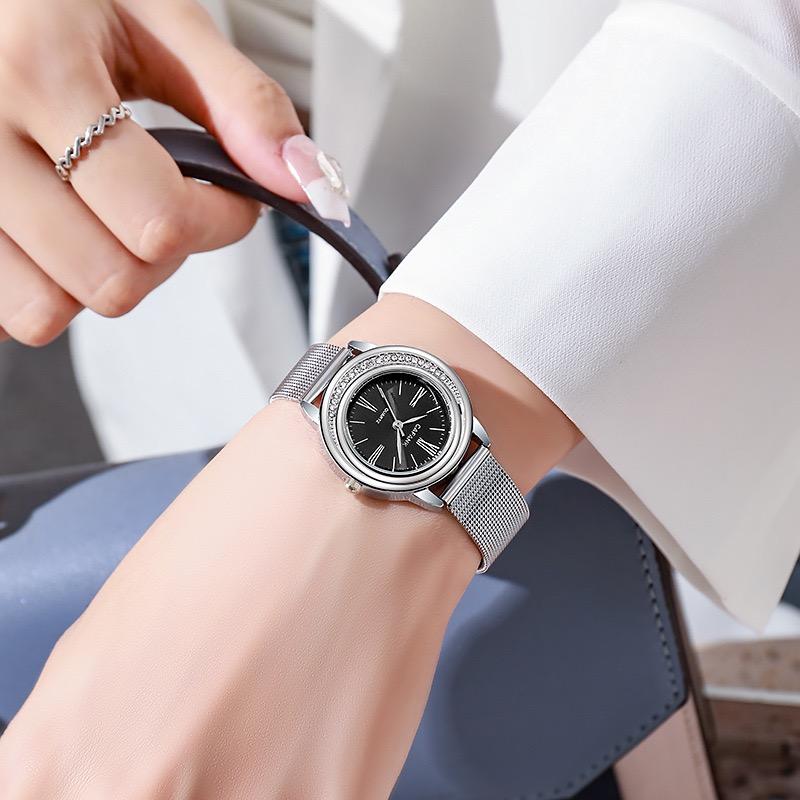 Luxury Ladies' Watch Fashion Diamond Inlaid Quartz Watch Steel strip Women Watches Girls' Wristwatches Gift