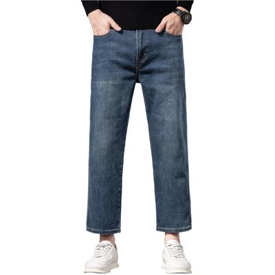 Broeken en rokken – Jeans
