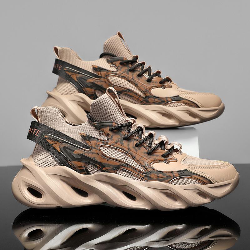 Men's Oversized Casual Sports Shoes Are Lightweight Breathable Mesh Soft Soled Fashionable and Trendy Outdoor Running Shoes