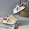Chaussures blanches McQueen en cuir pour femmes automne 2025 design de niche petite augmentation de hauteur chaussures à semelle épaisse sport et loisirs