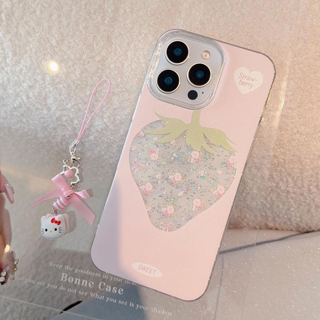 Strawberry Pulverized Flowers Suitable for Apple 17promax Mobile Phone Case 15 Fresh Sweet Iphone14 Glitter Powder 11 Pendant