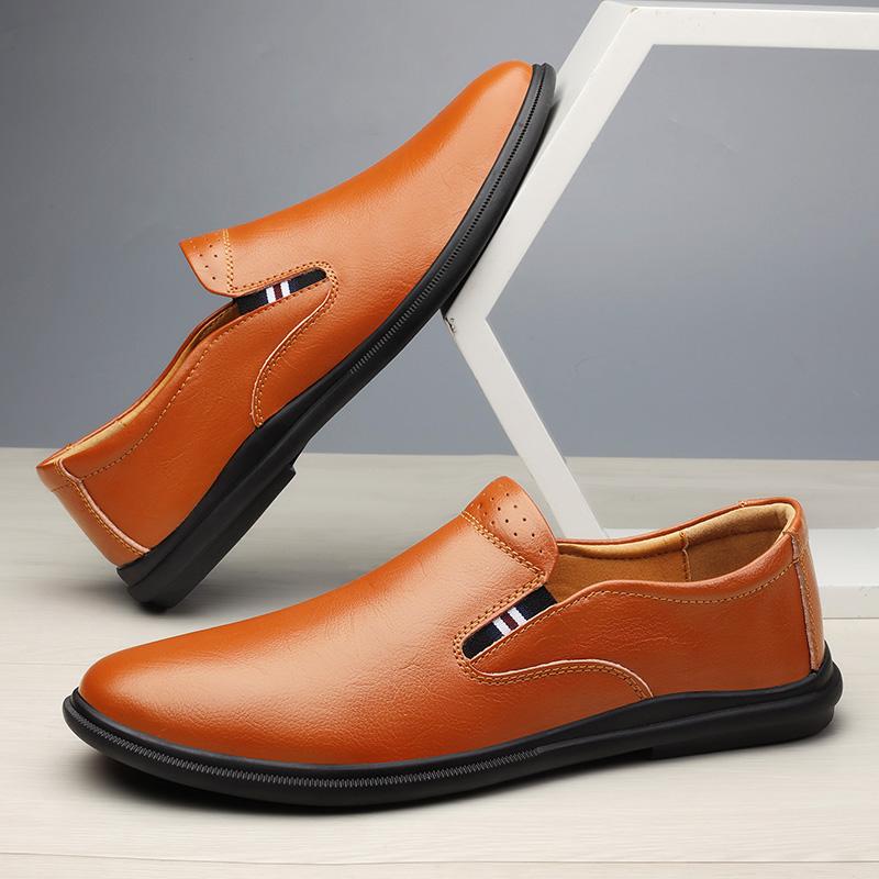Fashion New Arrival Men's Loafers Simple Leather Moccasins Comfortable Slip-On Flats Handmade Male Driving Shoes Classic Business Shoes