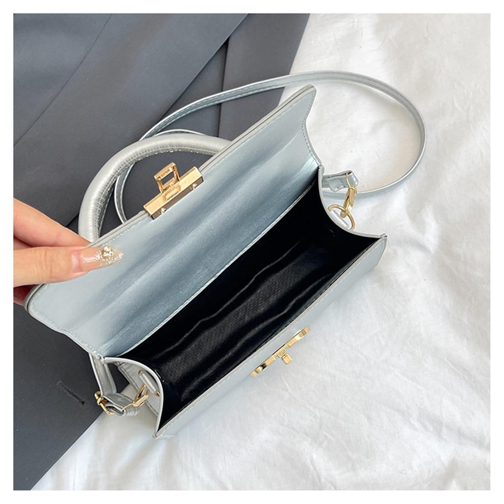 Fashionable Fashionable Lock Buckle Crocodile Pattern Leisure Handheld Single Shoulder Crossbody Small Square Bag For Women