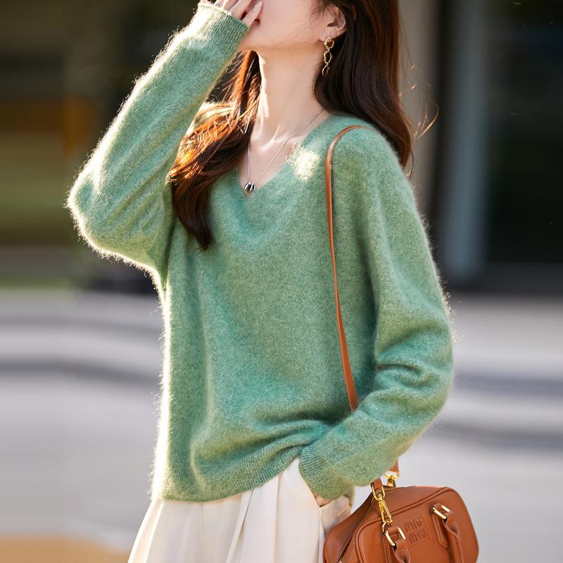 Autumn & Winter 100% Pure Wool V-Neck Loose Women's Knitted Sweater