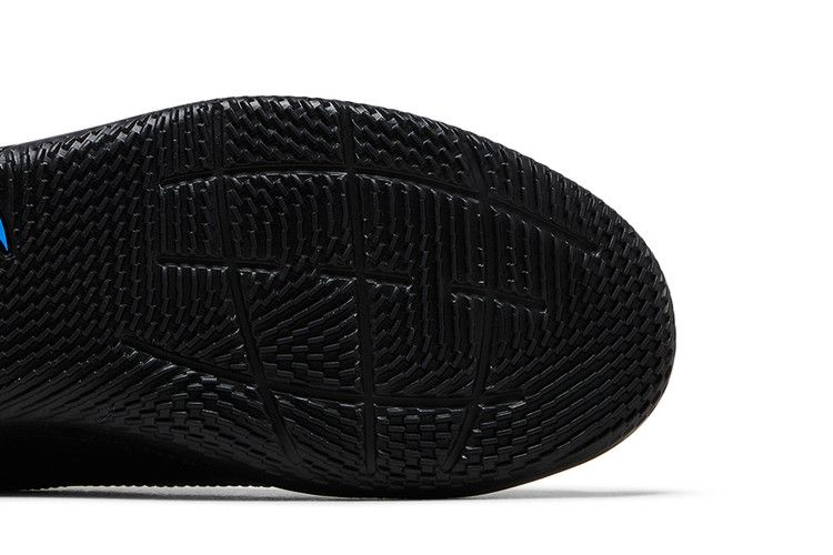 Nike Tiempo Legend 9 Club IC 'Shadow Pack'