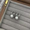 Korean Minimalist Pearl Ear Cuffs: Light Luxury Fashion with Unique Design