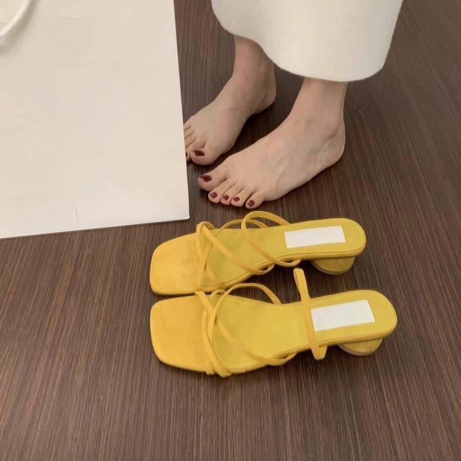 Korean Fairy Wind Cross with Open-toed Suede Slippers Female Summer Wear 3cm Small Thick Heel Not Tired Feet Sandals