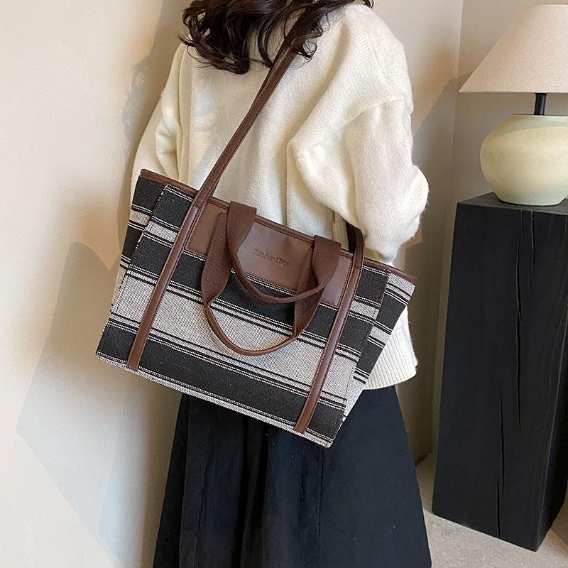 Luxury Design Shoulder Bag Large Capacity Office Lady Handbag Stripe Purse Laptop Satchels Bag Fashion Tote Bags for Women Trend