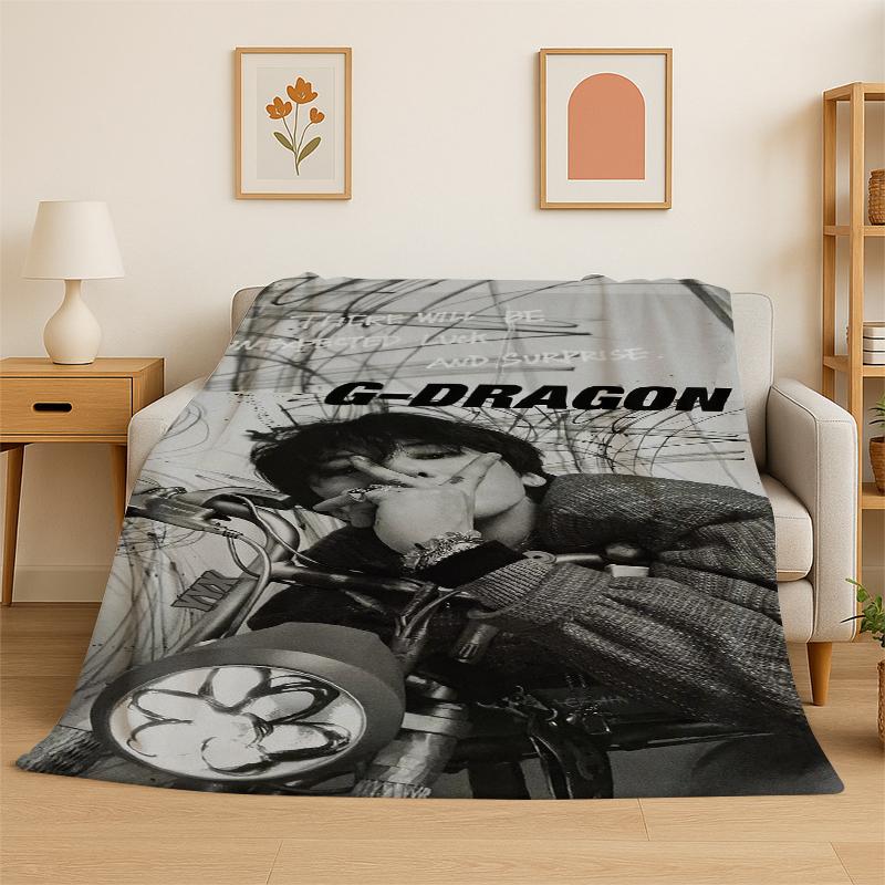 Kpop Bigbang G Dragon Music Star Flannel Blanket Soft Warm Throw Blanket for Bedroom Living Room Bed Travel Camping Picnic Kid 75x90cm