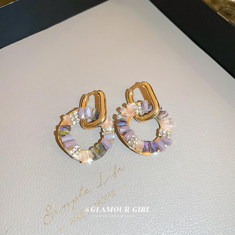 Rhinestone Crystal Geometric Ear Cuff: Elegant Earring with Personality and Sophisticated Style for Women