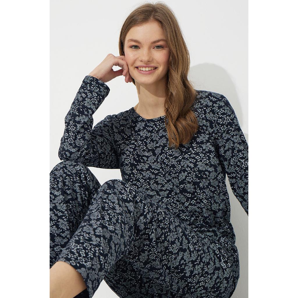 Černá a bílá sada bavlněného pyžama se vzorem srdce