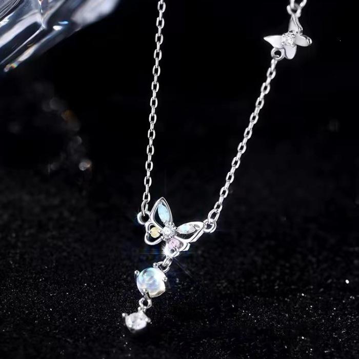 Elegant 2024 Butterfly Choker: 925 Sterling Silver Necklace, Light Luxury High-End Clavicle Chain for Women